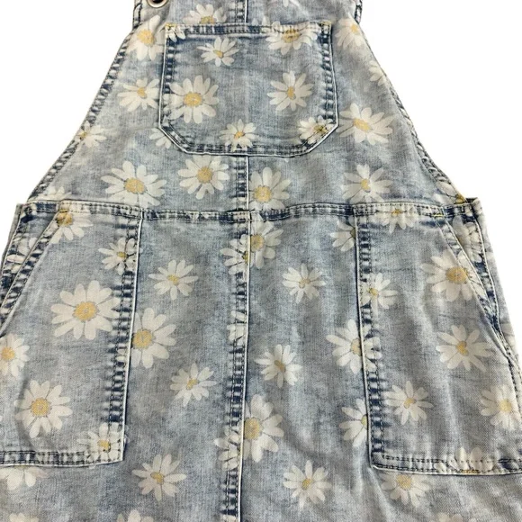 Cat & Jack Girls’ Daisy Print Denim Overall Dress / Jumper size 8 - Picture 2 of 5